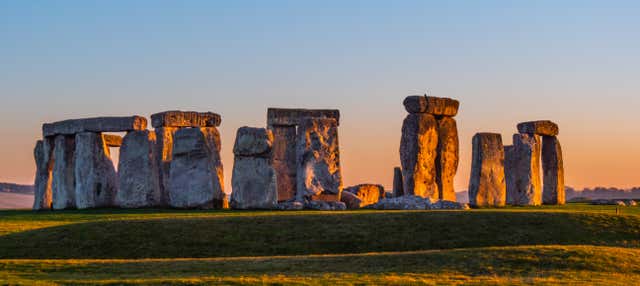 Windsor, Stonehenge and Bath Day Trip