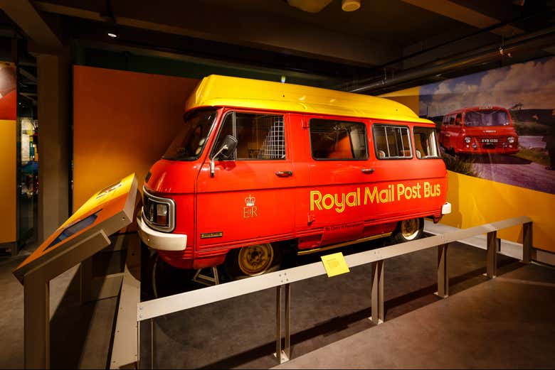 An old Royal Mail van