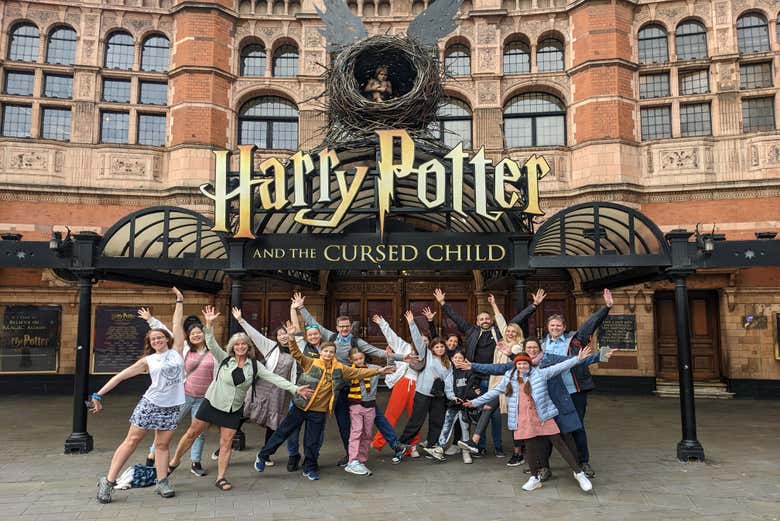 Hop on your broomsticks and join the Harry Potter tour of London