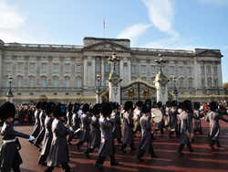 Buckingham Palace, Changing of the Guard