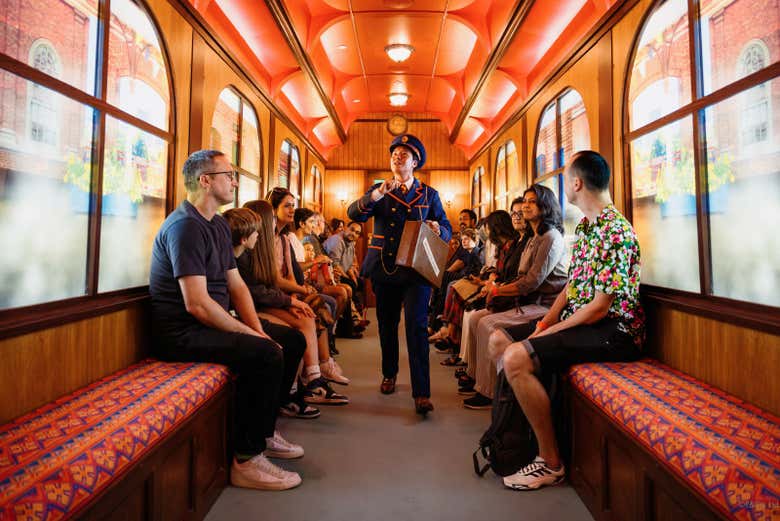 Ready for the train ride to Windsor Gardens